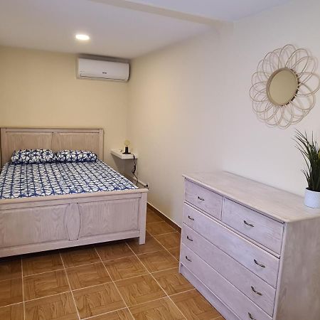 Different House Holidays فوزيتا المظهر الخارجي الصورة